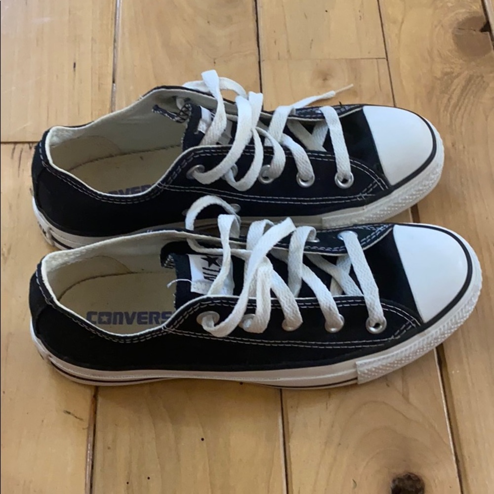 Black Low Top Converse Size Mens 4 Womans 6